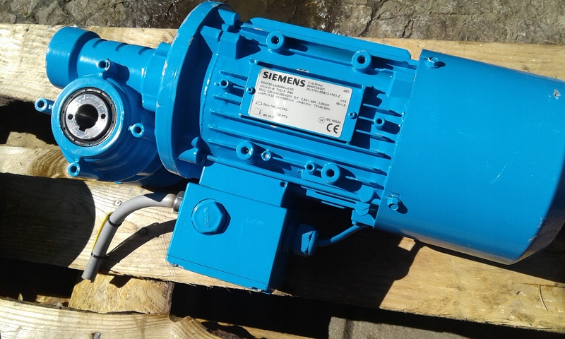 motor-reduktor-sieme0